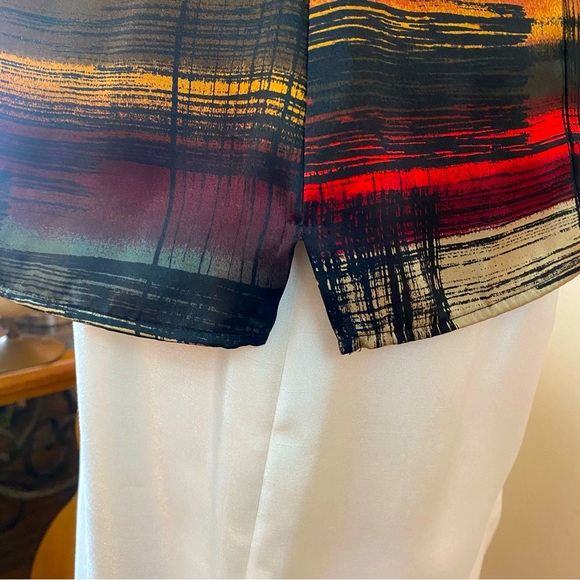 Kasper Multicolor Top and White Skirt Set - Picture 5 of 10